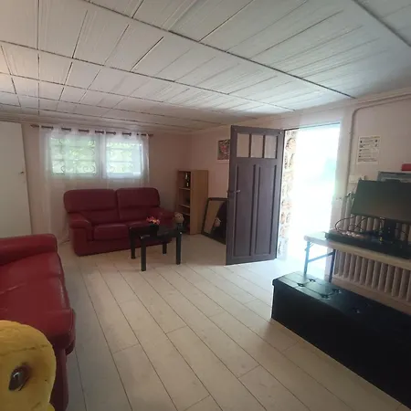 Private Heated Pool Sauna Ground-floor Near Paris Holiday home *