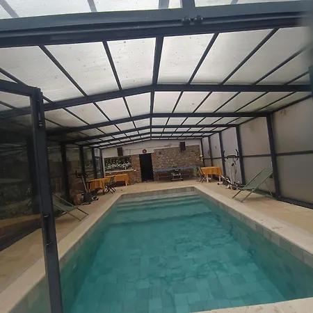 Private Heated Pool Sauna Ground-floor Near Paris Holiday home